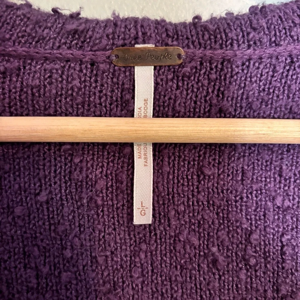 Free people found my friend cropped noby sweater- dark purple size L- VGUC - Picture 6 of 7